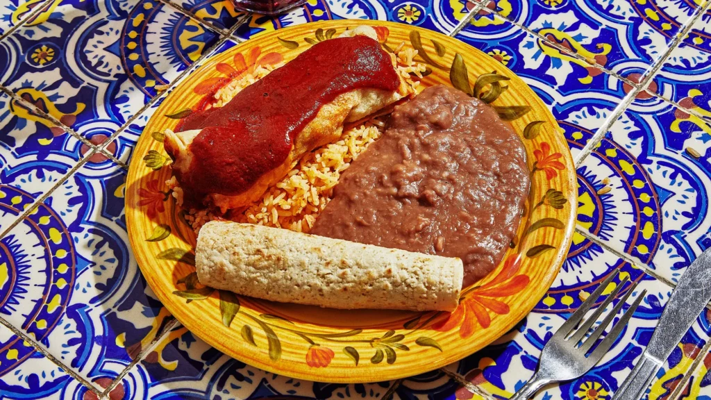 The Allure of Mexican Plates: A Culinary Journey